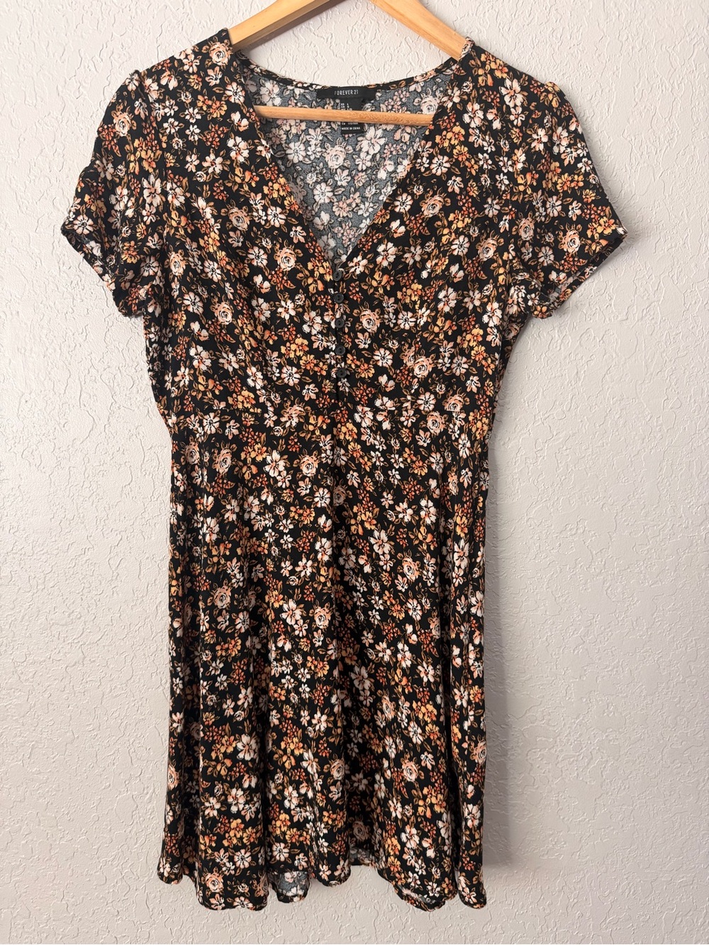 Dress Subcategory Identification